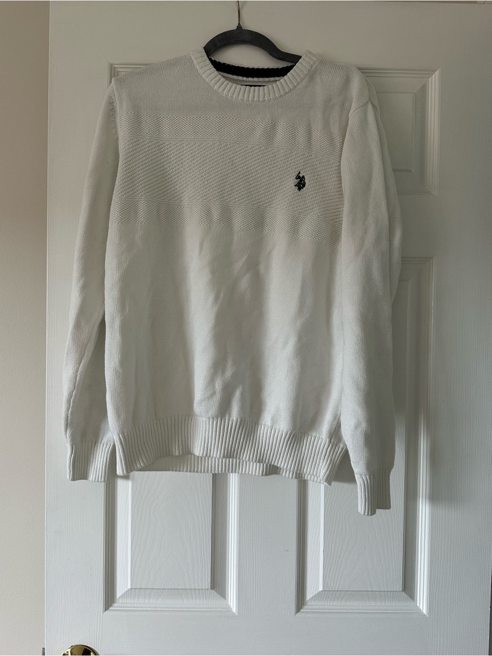 U.S. Polo Assn. White Men's Crewneck Knit Sweater with Navy Logo